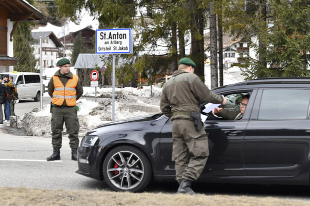 Аустрија уводи драстичне мере: Излазак из куће само из три разлога, у супротном казна од 2.180 евра